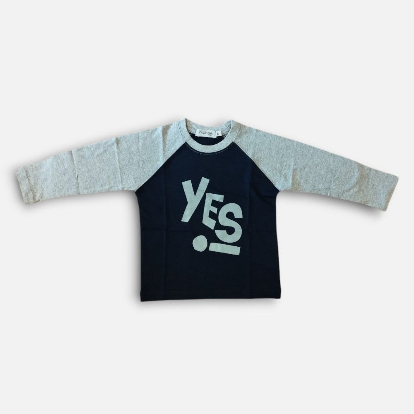 Maglia bambino manica lunga con scritta - Nichee Children's Clothing 0 - 10 years - Abbigliamento bambini a Rovigo